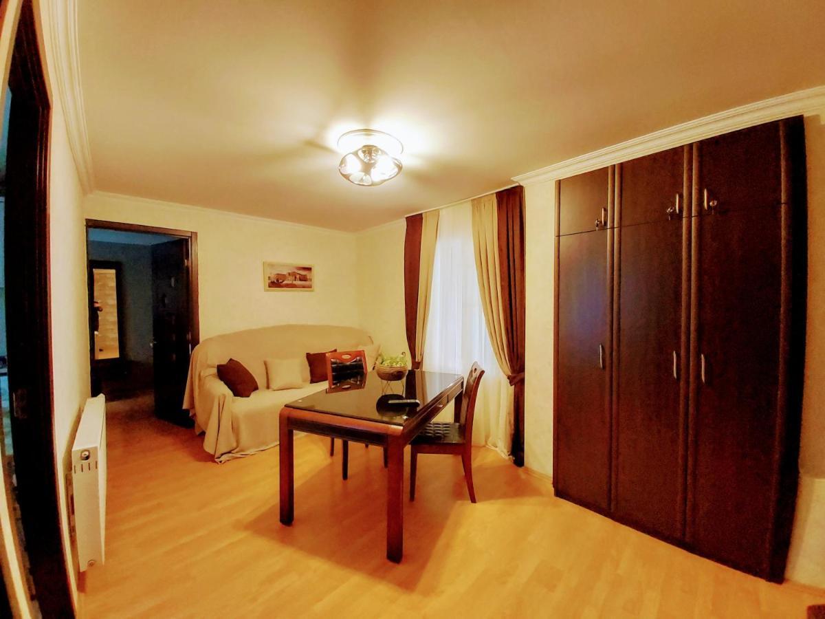 Baia'S Apartments Tbilissi Extérieur photo